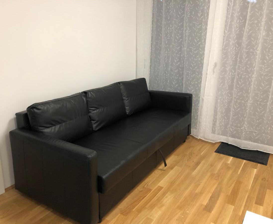 Neubau Wohnung Stadlau Wina Bagian luar foto