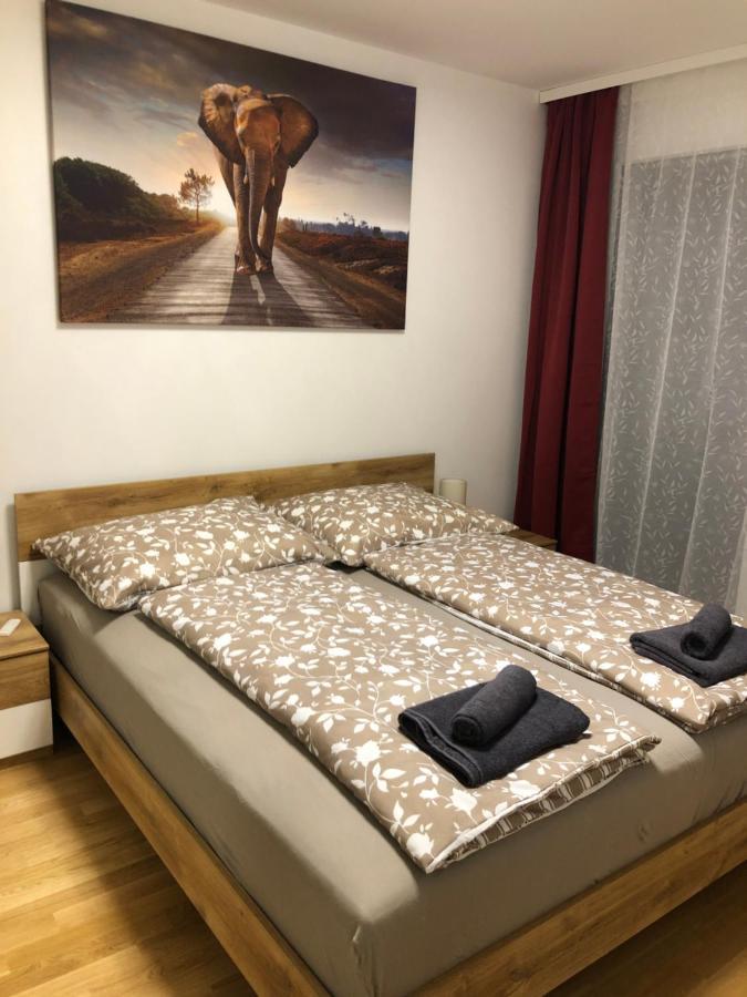 Neubau Wohnung Stadlau Wina Bagian luar foto